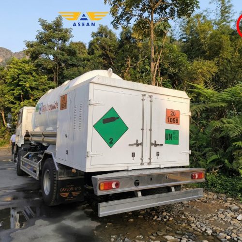 &Ocirc; t&ocirc; xi t&eacute;c chở nitơ lỏng